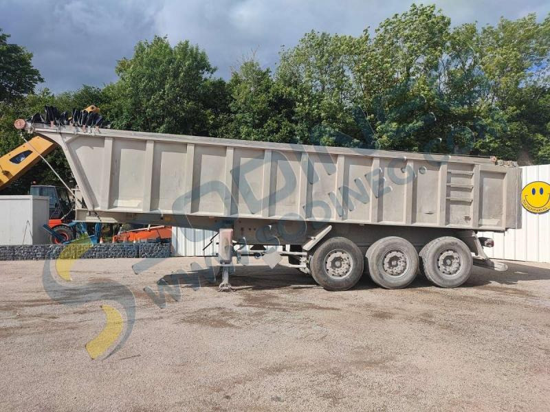 Benalu 3 ESSIEUX - Самосвальный полуприцеп: фото 4 Benalu 3 ESSIEUX - Самосвальный полуприцеп: фото 4