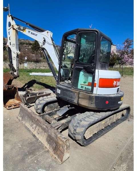 Bobcat E50 - Мини-экскаватор: фото 3 Bobcat E50 - Мини-экскаватор: фото 3