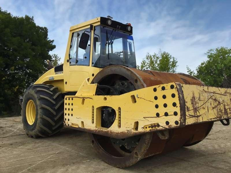 Bomag BW 226 DI-4 BVC - Комбинированный каток: фото 3 Bomag BW 226 DI-4 BVC - Комбинированный каток: фото 3