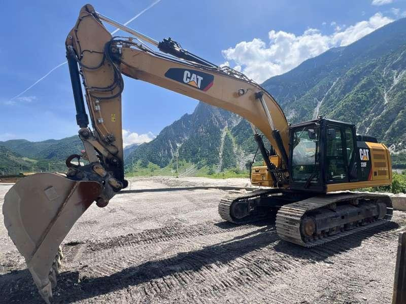 Caterpillar 330F LN - Гусеничный экскаватор: фото 1 Caterpillar 330F LN - Гусеничный экскаватор: фото 1