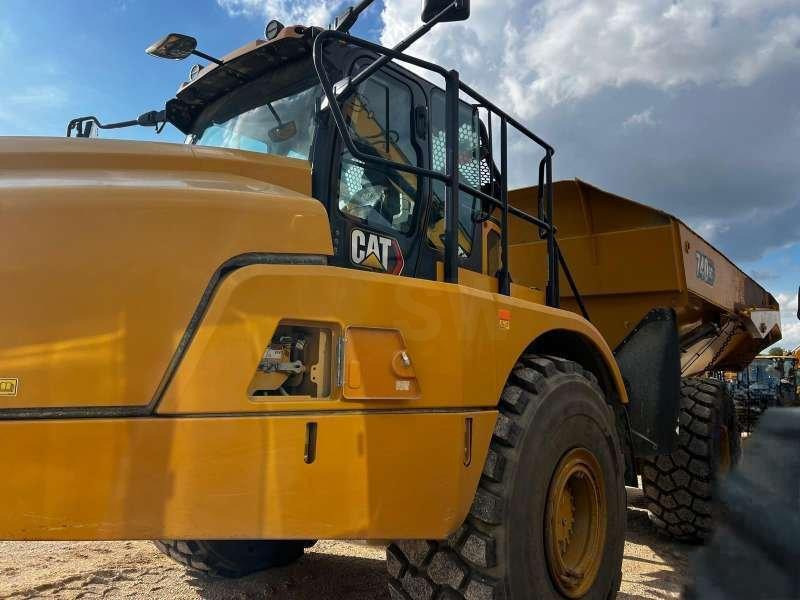 Caterpillar 740GC - Сочленённый самосвал: фото 3 Caterpillar 740GC - Сочленённый самосвал: фото 3