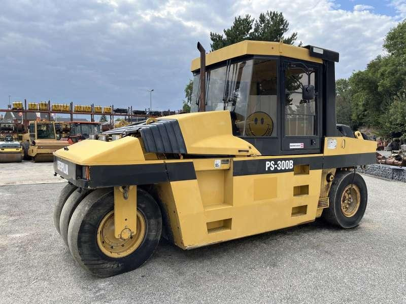 Caterpillar PS300B - Пневмоколесный каток: фото 3 Caterpillar PS300B - Пневмоколесный каток: фото 3
