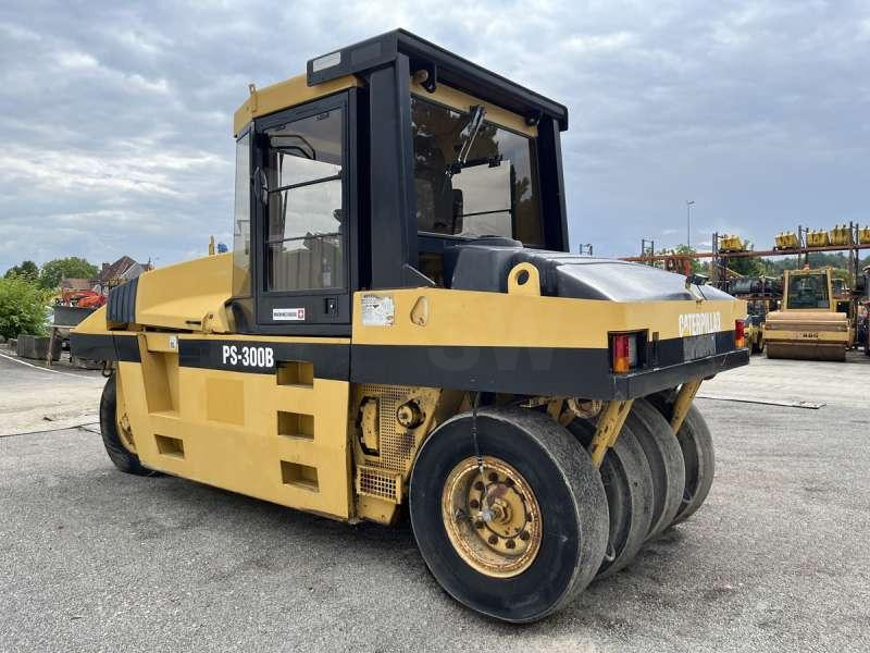 Caterpillar PS300B - Пневмоколесный каток: фото 5 Caterpillar PS300B - Пневмоколесный каток: фото 5