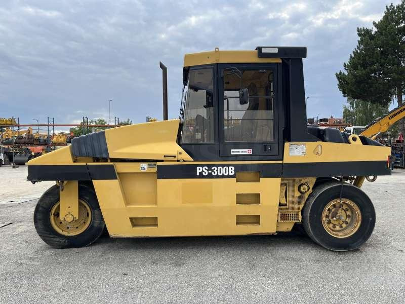 Caterpillar PS300B - Пневмоколесный каток: фото 4 Caterpillar PS300B - Пневмоколесный каток: фото 4