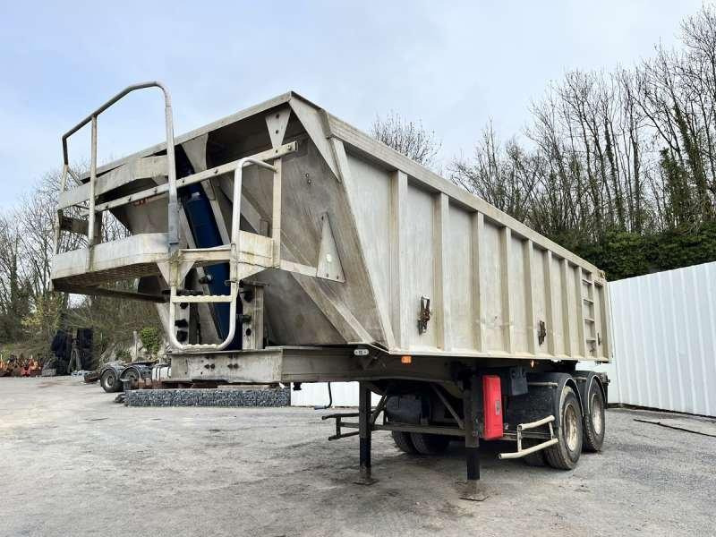 General Trailers 2 ESSIEUX - Самосвальный полуприцеп: фото 2 General Trailers 2 ESSIEUX - Самосвальный полуприцеп: фото 2