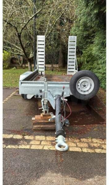 HUBIERE 2 ESSIEUX - Прицеп для легкового автомобиля: фото 5 HUBIERE 2 ESSIEUX - Прицеп для легкового автомобиля: фото 5