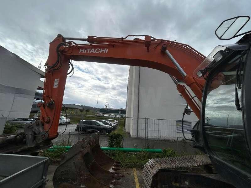 Hitachi ZX225USLC-3 - Гусеничный экскаватор: фото 5 Hitachi ZX225USLC-3 - Гусеничный экскаватор: фото 5