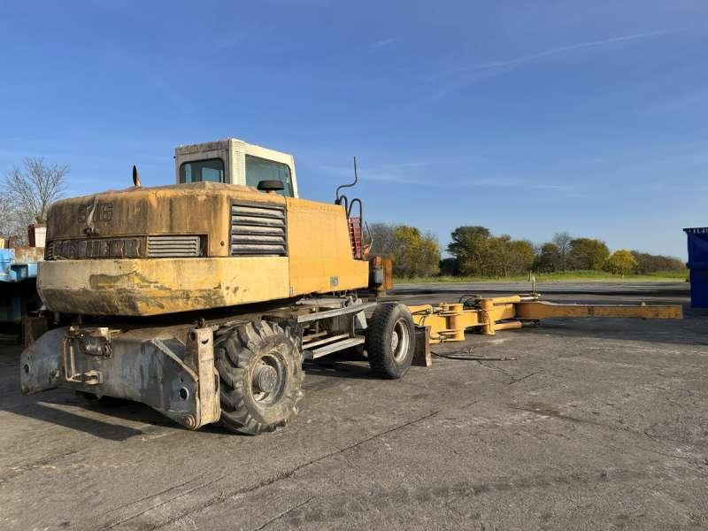 Liebherr Pelle sur Pneus A316 - POUR PIECES - Колёсный экскаватор: фото 5 Liebherr Pelle sur Pneus A316 - POUR PIECES - Колёсный экскаватор: фото 5