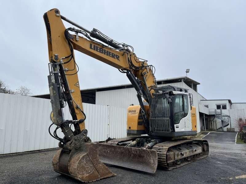 Liebherr R926 COMPACT - Гусеничный экскаватор: фото 2 Liebherr R926 COMPACT - Гусеничный экскаватор: фото 2