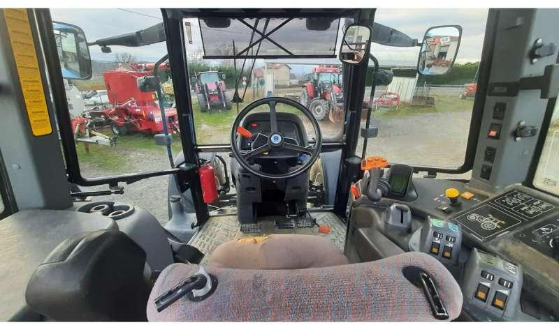 Трактор New Holland TM190: фото 6 Трактор New Holland TM190: фото 6