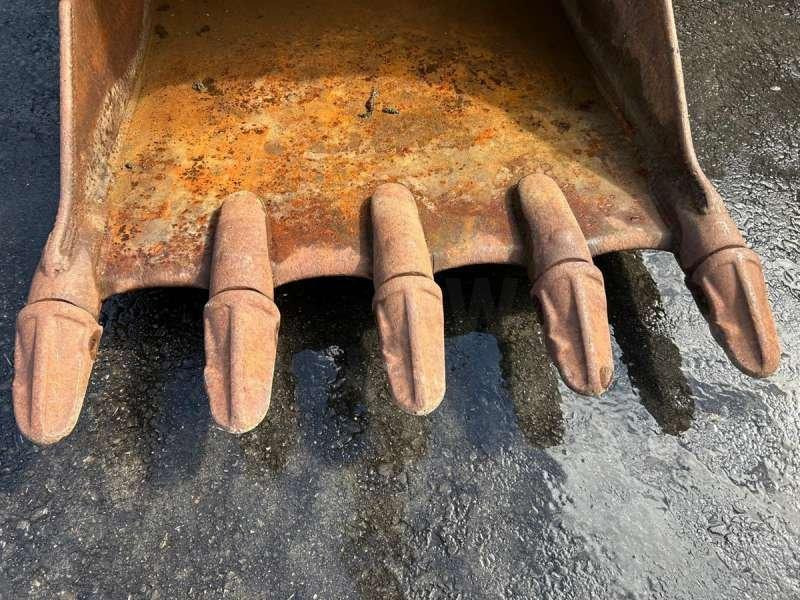 Гусеничный экскаватор Takeuchi TB1140: фото 39