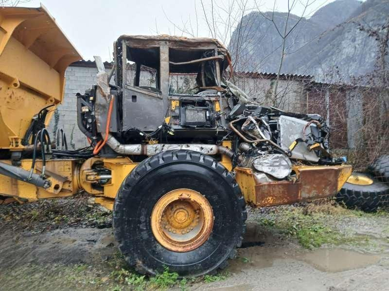 Volvo A40G POUR PIECES - Сочленённый самосвал: фото 2 Volvo A40G POUR PIECES - Сочленённый самосвал: фото 2