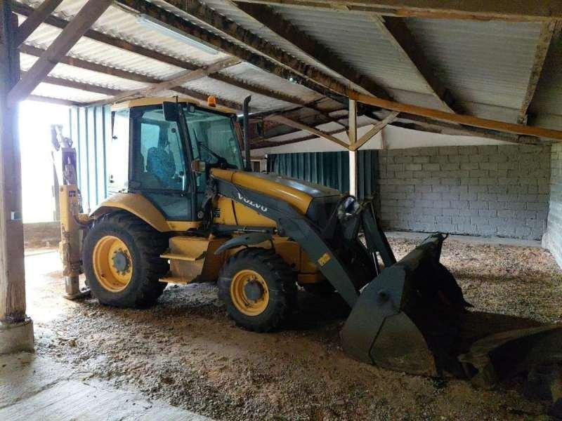 Volvo BL61 PLUS - Экскаватор-погрузчик: фото 1 Volvo BL61 PLUS - Экскаватор-погрузчик: фото 1