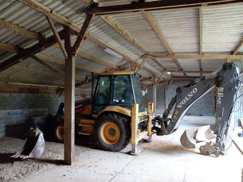 Volvo BL61 PLUS - Экскаватор-погрузчик: фото 3 Volvo BL61 PLUS - Экскаватор-погрузчик: фото 3