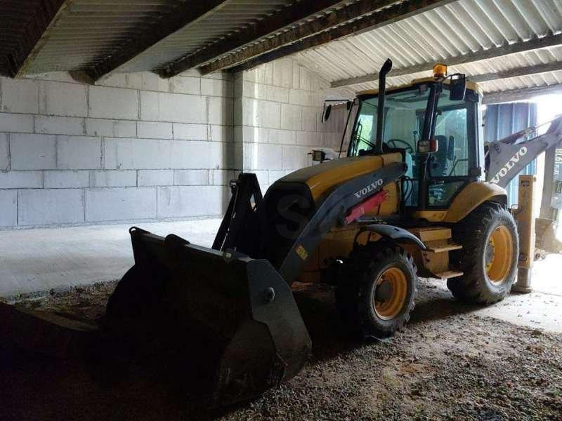 Volvo BL61 PLUS - Экскаватор-погрузчик: фото 2 Volvo BL61 PLUS - Экскаватор-погрузчик: фото 2