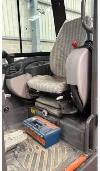 Volvo ECR50D - Мини-экскаватор: фото 4 Volvo ECR50D - Мини-экскаватор: фото 4