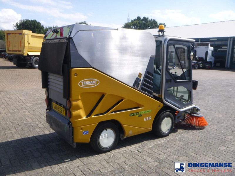 Applied sweeper Green machine 636 - Подметально-уборочная машина: фото 3 Applied sweeper Green machine 636 - Подметально-уборочная машина: фото 3