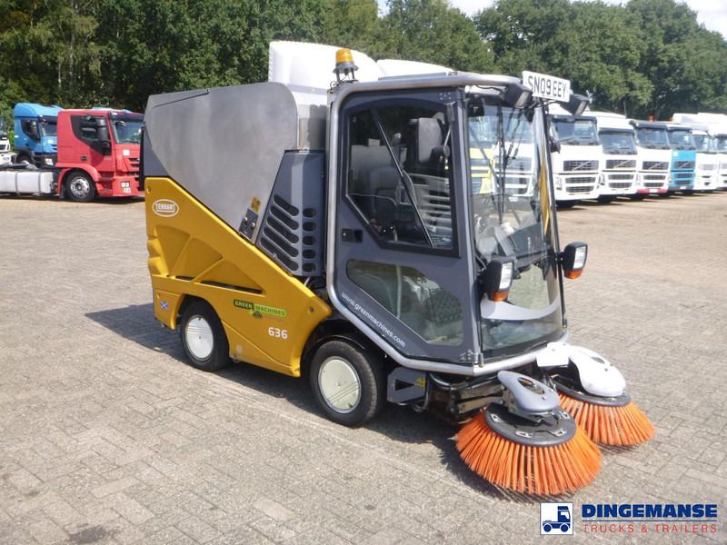 Applied sweeper Green machine 636 - Подметально-уборочная машина: фото 2 Applied sweeper Green machine 636 - Подметально-уборочная машина: фото 2