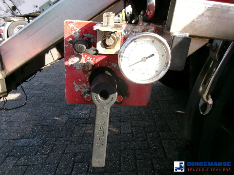 Полуприцеп-цистерна Feldbinder Powder tank alu 41 m3 (tipping): фото 9