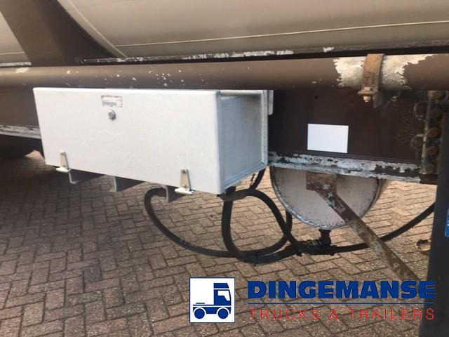 Полуприцеп-цистерна Feldbinder Powder tank alu 65 m3 (tipping): фото 8 Полуприцеп-цистерна Feldbinder Powder tank alu 65 m3 (tipping): фото 8