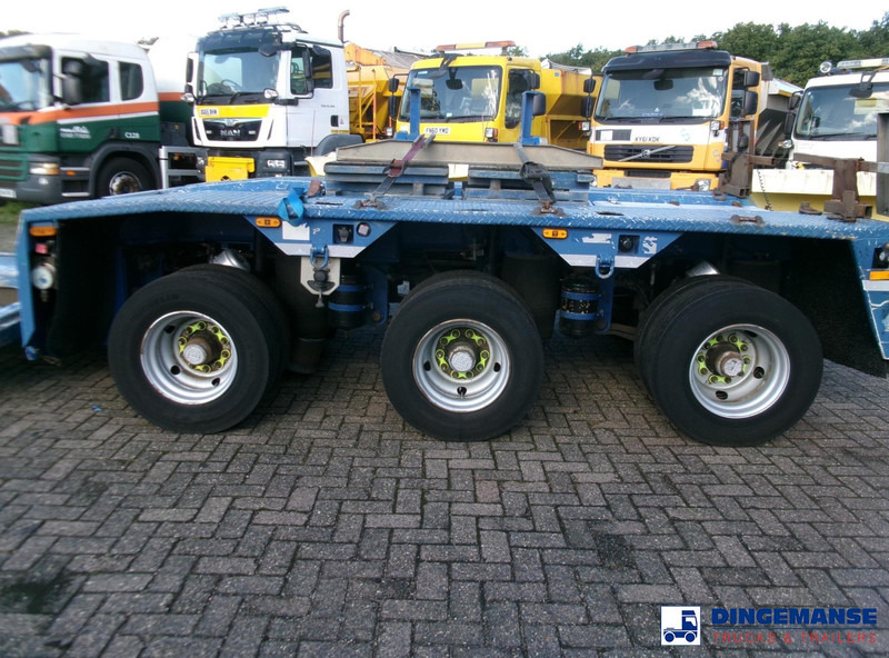 Goldhofer 3-axle lowbed trailer STZ-V 3-33/80A 56 t / ext. 13.6 m - Низкорамный полуприцеп: фото 5 Goldhofer 3-axle lowbed trailer STZ-V 3-33/80A 56 t / ext. 13.6 m - Низкорамный полуприцеп: фото 5