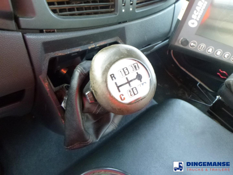 Подметально-уборочная машина Iveco Eurocargo ML150E22 4x2 Scarab Mistral 6.2 m3 sweeper: фото 19