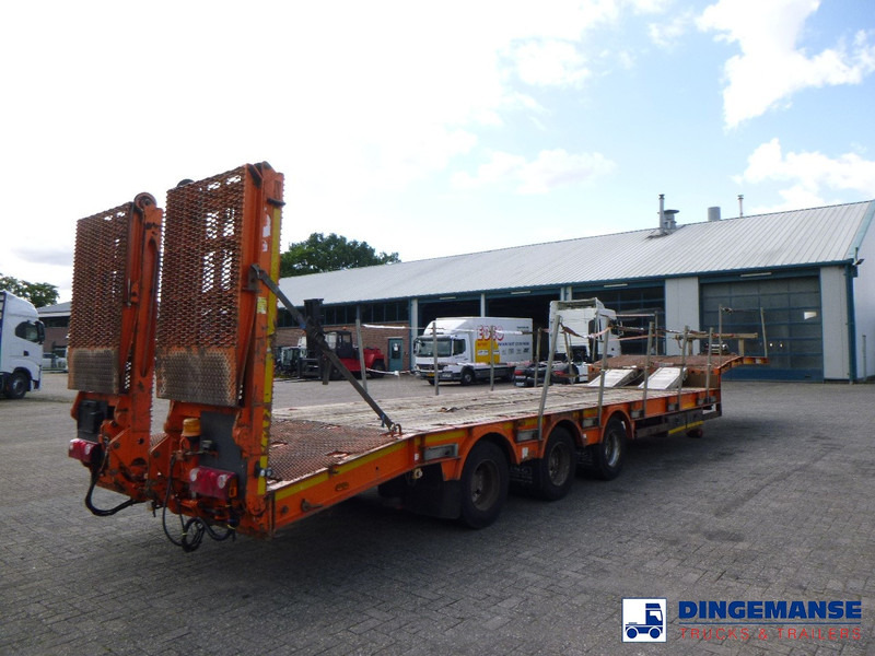 KING 3-axle semi-lowbed trailer 44T + ramps - Низкорамный полуприцеп: фото 4 KING 3-axle semi-lowbed trailer 44T + ramps - Низкорамный полуприцеп: фото 4
