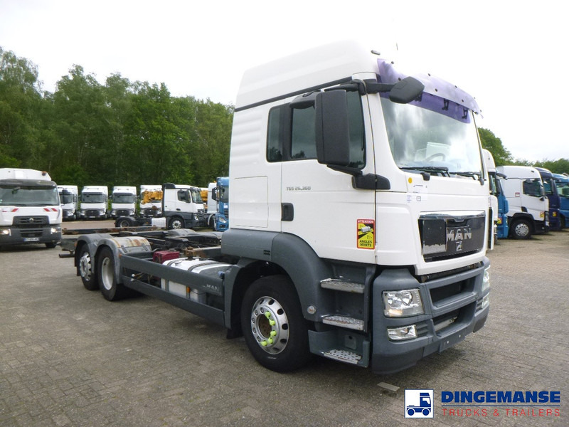 MAN TGS 26.360 Euro 5 6x2 chassis 20 ft + ADR - Грузовик-шасси: фото 2 MAN TGS 26.360 Euro 5 6x2 chassis 20 ft + ADR - Грузовик-шасси: фото 2