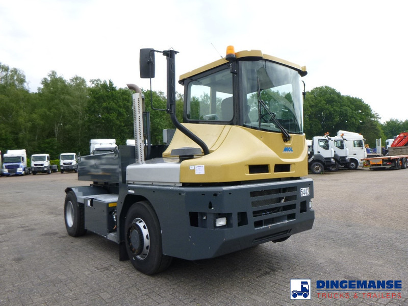 MOL RM 255 4X4 terminal drawbar tractor 150 ton - Терминальный тягач: фото 2 MOL RM 255 4X4 terminal drawbar tractor 150 ton - Терминальный тягач: фото 2