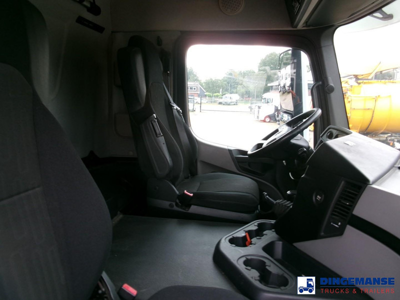 Mercedes-Benz Antos 2533L 6x2 Euro 6 curtain sider лизинг Mercedes-Benz Antos 2533L 6x2 Euro 6 curtain sider: фото 19 Mercedes-Benz Antos 2533L 6x2 Euro 6 curtain sider лизинг Mercedes-Benz Antos 2533L 6x2 Euro 6 curtain sider: фото 19