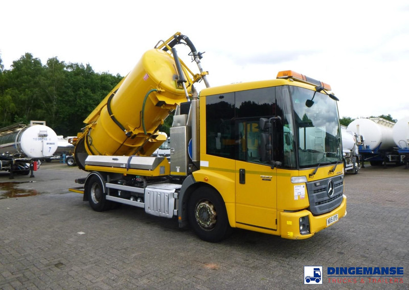 Mercedes-Benz Econic 1830 4x2 Euro 6 RHD Fuller vacuum tank 8.1 m3 - Ассенизатор: фото 2 Mercedes-Benz Econic 1830 4x2 Euro 6 RHD Fuller vacuum tank 8.1 m3 - Ассенизатор: фото 2