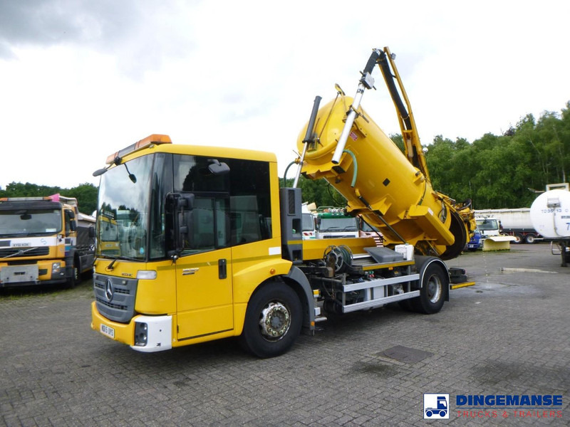 Mercedes-Benz Econic 1830 4x2 Euro 6 RHD Fuller vacuum tank 8.1 m3 - Ассенизатор: фото 1 Mercedes-Benz Econic 1830 4x2 Euro 6 RHD Fuller vacuum tank 8.1 m3 - Ассенизатор: фото 1