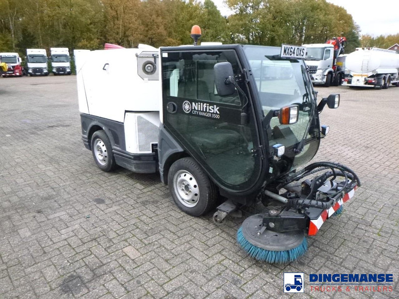 Nilfisk City Ranger CR3500 street sweeper - Подметально-уборочная машина: фото 2 Nilfisk City Ranger CR3500 street sweeper - Подметально-уборочная машина: фото 2