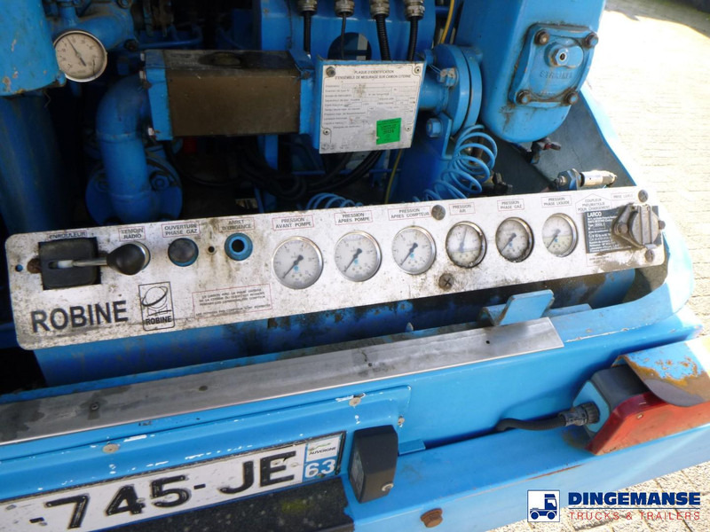 Грузовик-цистерна Renault Premium 280 dxi 4x2 gas tank 19.2 m3: фото 16