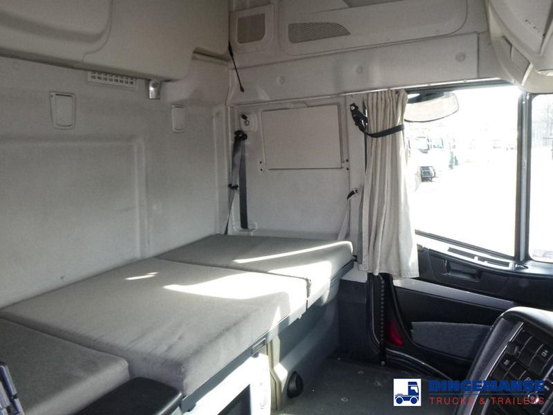 Тягач Iveco AS440STX/P 6x2 RHD EEV: фото 10 Тягач Iveco AS440STX/P 6x2 RHD EEV: фото 10
