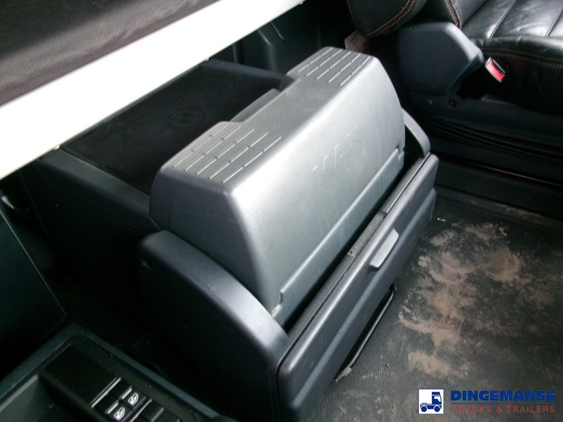 Тягач MAN TGX 26.460 6X2 RHD Euro 6: фото 20