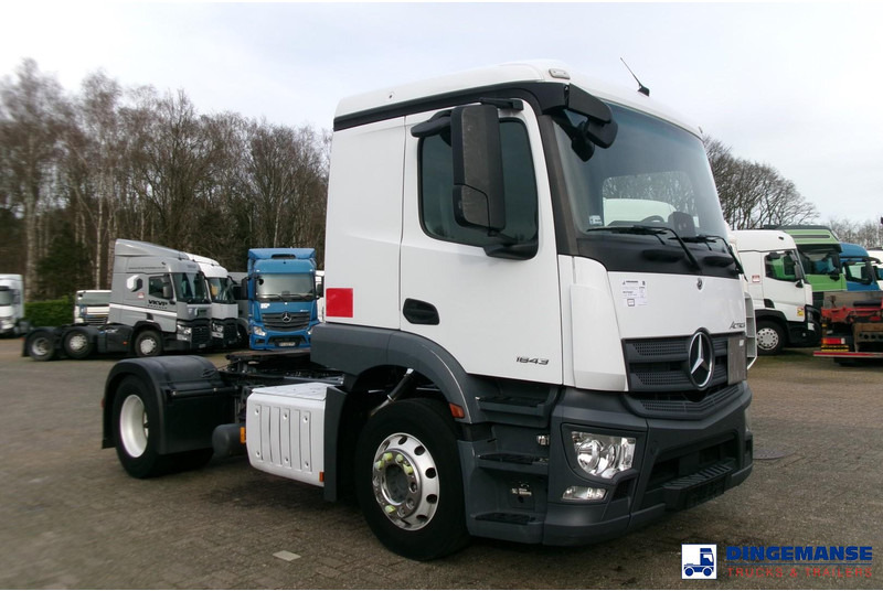 Mercedes-Benz Actros 1843 4x2 Euro 6 / ADR + PTO - Тягач: фото 2 Mercedes-Benz Actros 1843 4x2 Euro 6 / ADR + PTO - Тягач: фото 2