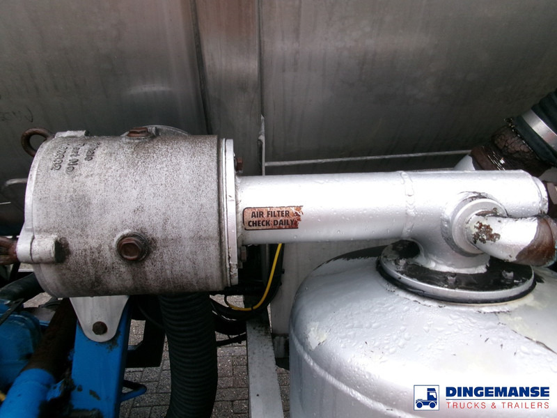 Ассенизатор WHALE Vacuum tank inox 30 m3 / 1 comp + pump: фото 14