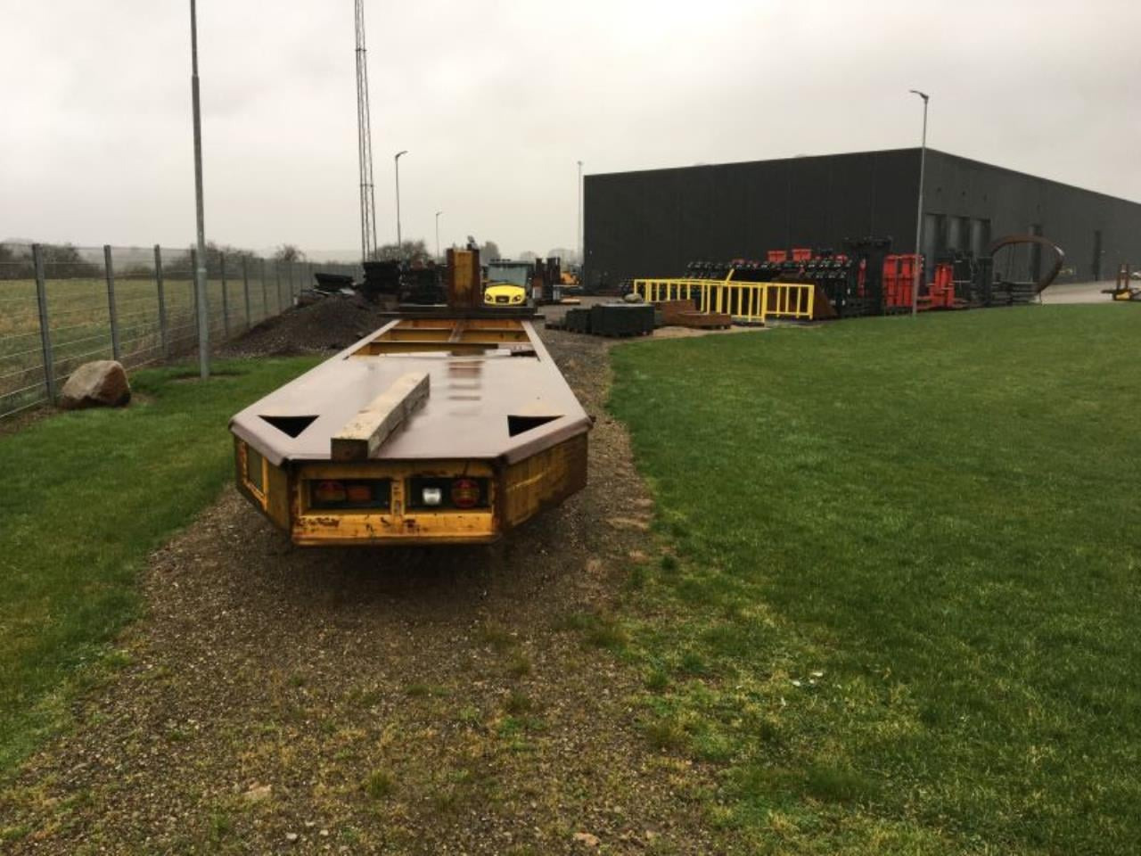 Liftec H40 - Ролл-трейлер: фото 2 Liftec H40 - Ролл-трейлер: фото 2