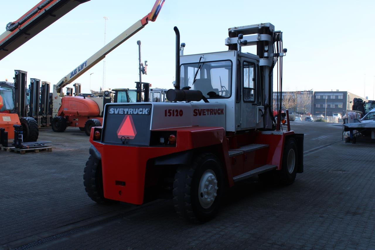 SveTruck 15120-35 - Дизельный погрузчик: фото 3 SveTruck 15120-35 - Дизельный погрузчик: фото 3