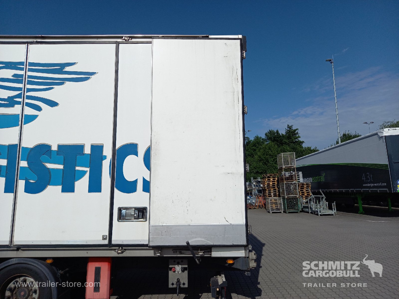 ANDERE Auflieger Tiefkühler Mega Folding wall left - Изотермический полуприцеп: фото 2 ANDERE Auflieger Tiefkühler Mega Folding wall left - Изотермический полуприцеп: фото 2