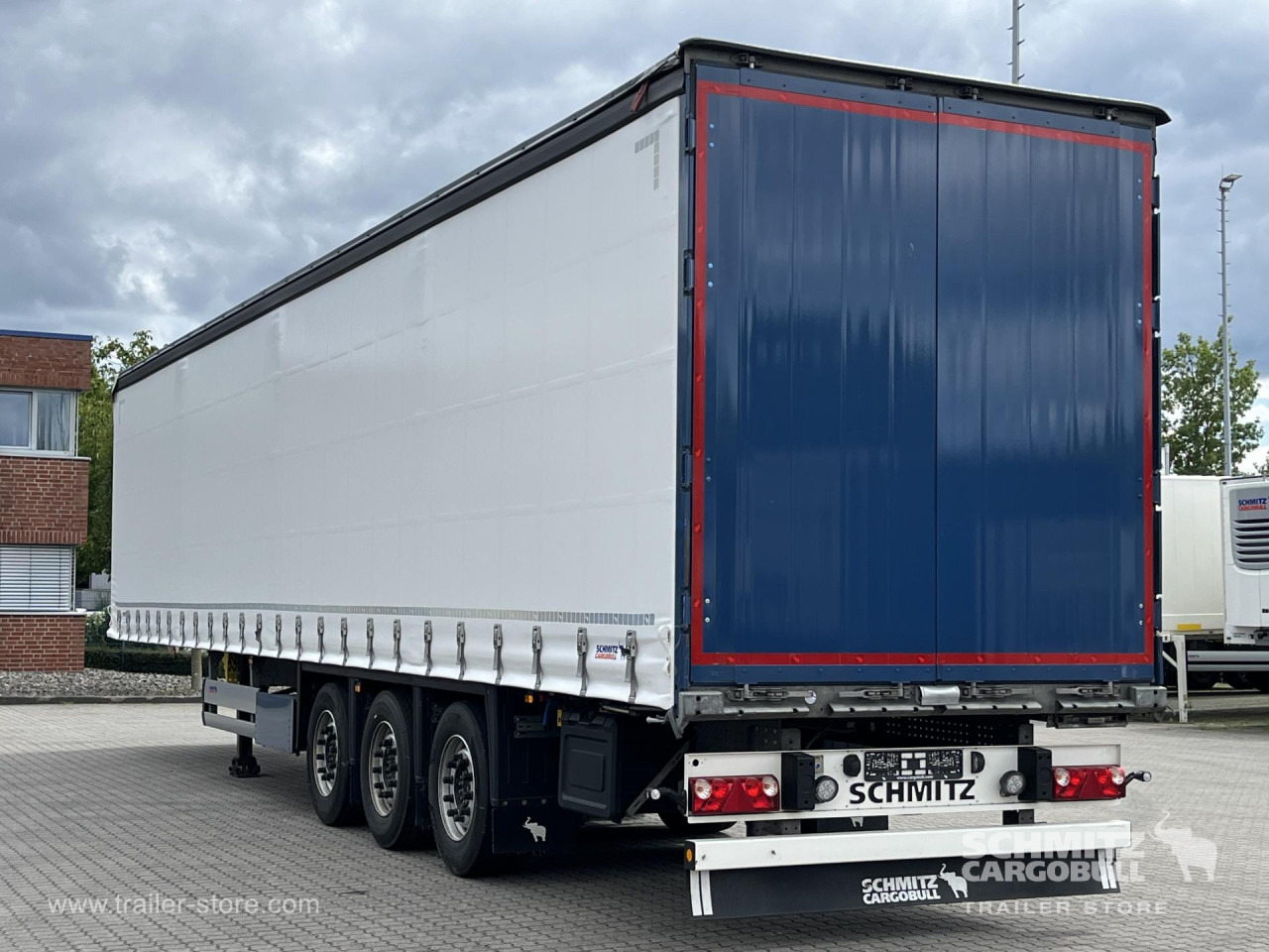 SCHMITZ Auflieger Curtainsider Standard - Тентованный полуприцеп: фото 4 SCHMITZ Auflieger Curtainsider Standard - Тентованный полуприцеп: фото 4