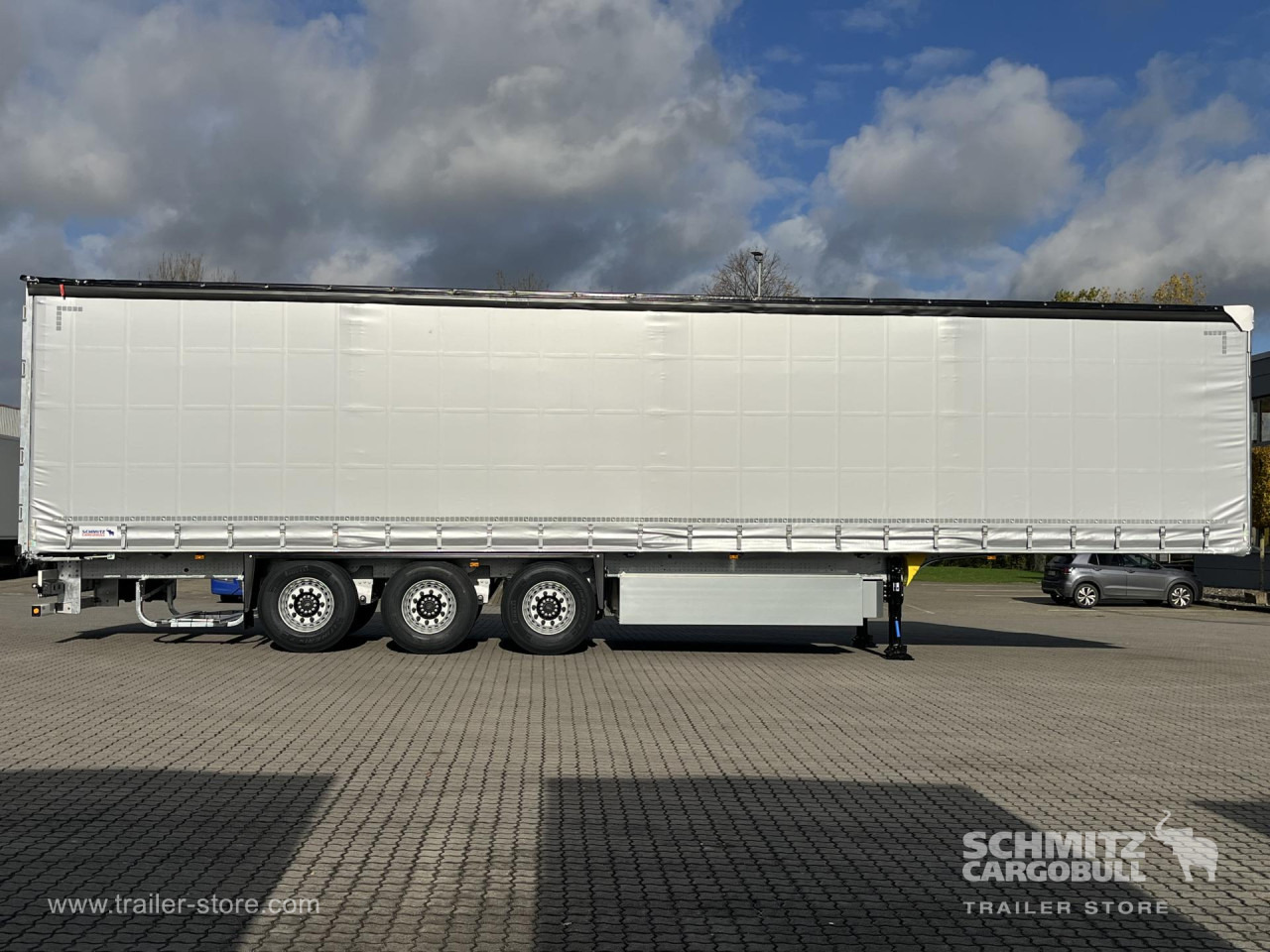 SCHMITZ Auflieger Curtainsider Standard - Тентованный полуприцеп: фото 3 SCHMITZ Auflieger Curtainsider Standard - Тентованный полуприцеп: фото 3