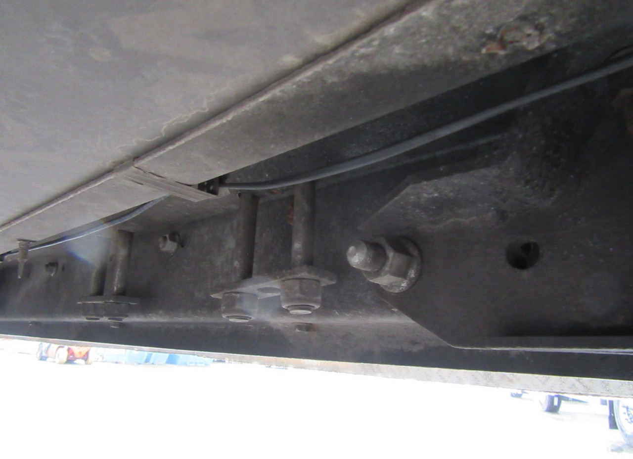 SCHMITZ Auflieger Curtainsider Standard - Тентованный полуприцеп: фото 5 SCHMITZ Auflieger Curtainsider Standard - Тентованный полуприцеп: фото 5