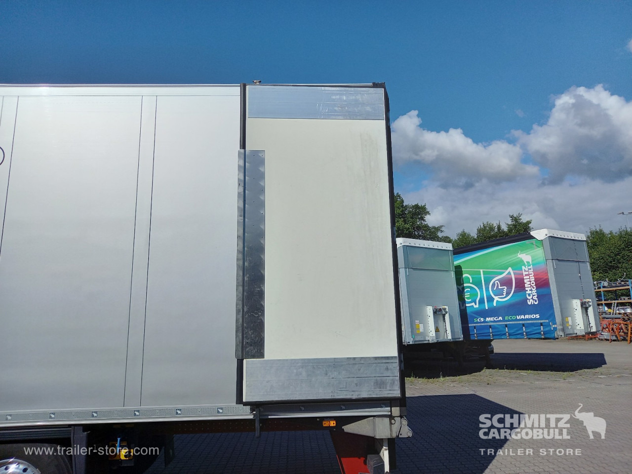 SCHMITZ Auflieger Tiefkühler Multitemp - Изотермический полуприцеп: фото 4 SCHMITZ Auflieger Tiefkühler Multitemp - Изотермический полуприцеп: фото 4