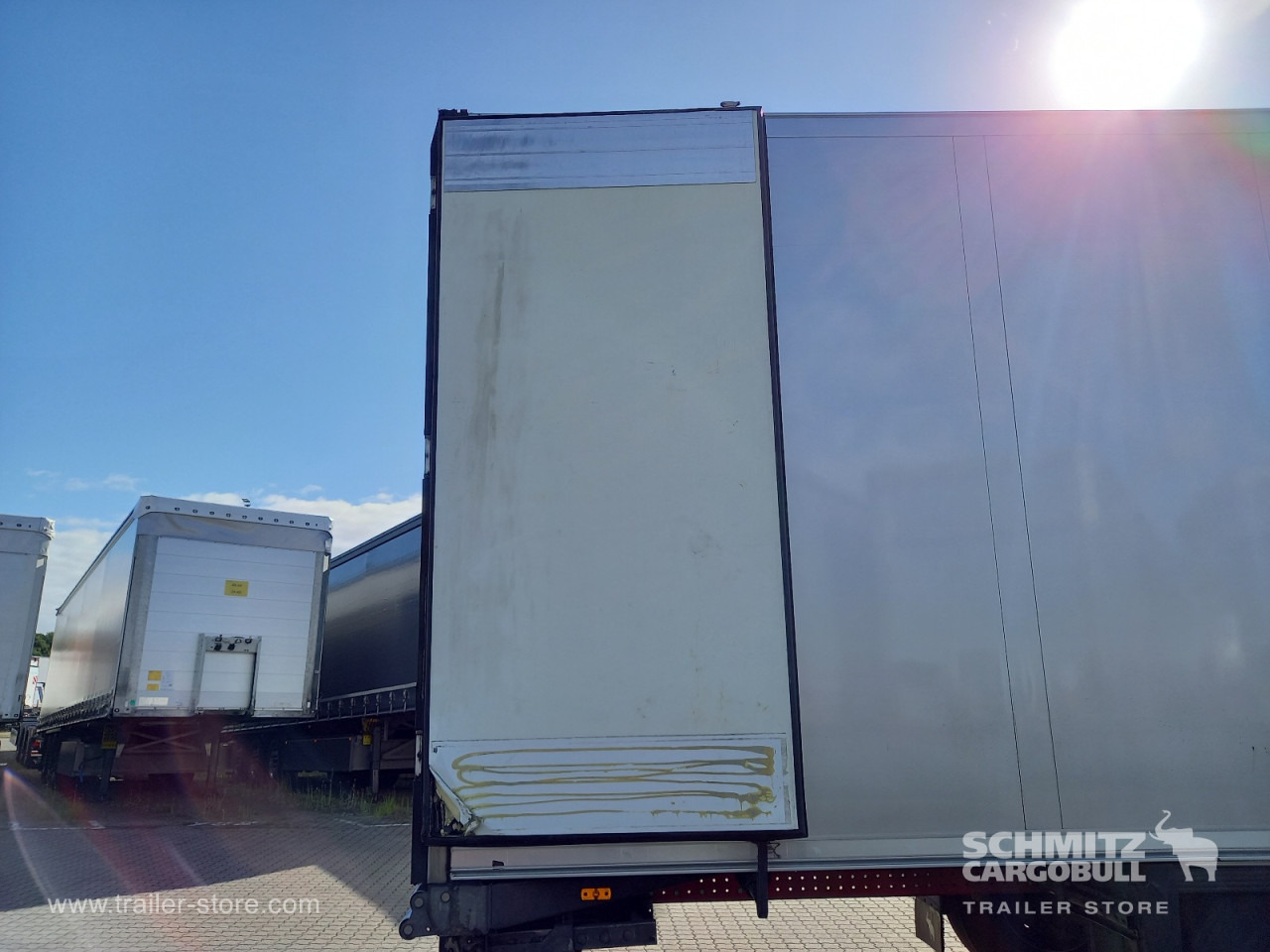 SCHMITZ Auflieger Tiefkühler Multitemp - Изотермический полуприцеп: фото 5 SCHMITZ Auflieger Tiefkühler Multitemp - Изотермический полуприцеп: фото 5