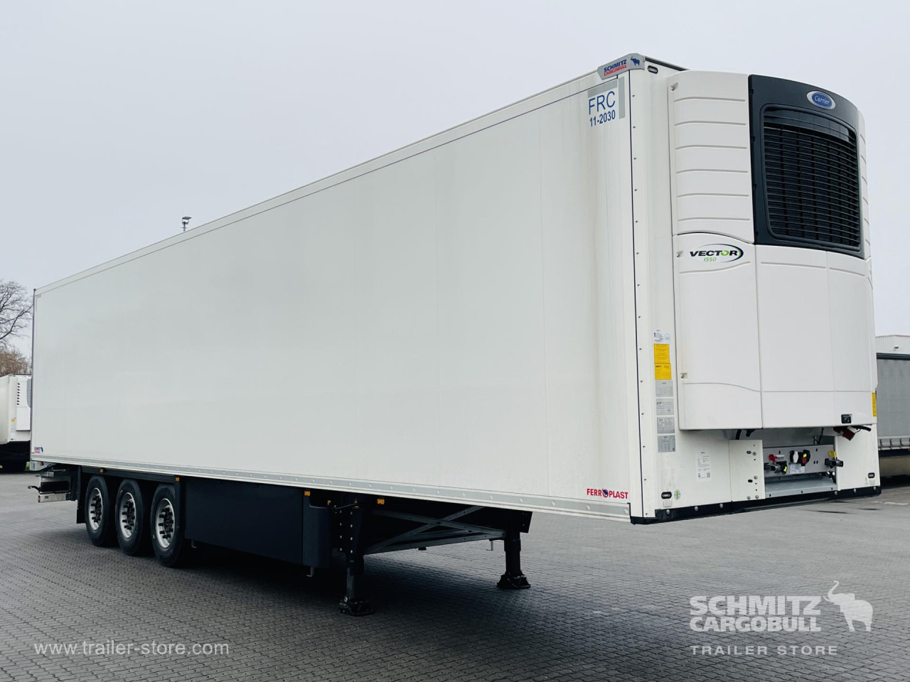 SCHMITZ Auflieger Tiefkühler Standard Double deck - Изотермический полуприцеп: фото 1 SCHMITZ Auflieger Tiefkühler Standard Double deck - Изотермический полуприцеп: фото 1