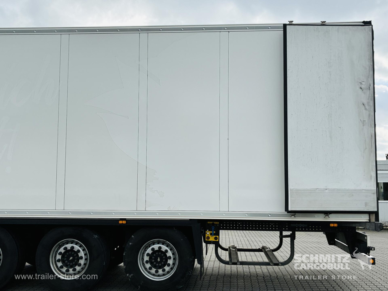 SCHMITZ Auflieger Tiefkühler Standard Double deck - Изотермический полуприцеп: фото 3 SCHMITZ Auflieger Tiefkühler Standard Double deck - Изотермический полуприцеп: фото 3