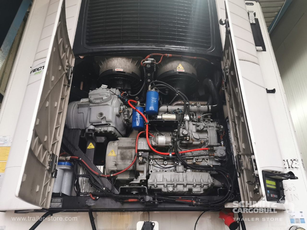 SCHMITZ Auflieger Tiefkühler Standard Double deck - Изотермический полуприцеп: фото 5 SCHMITZ Auflieger Tiefkühler Standard Double deck - Изотермический полуприцеп: фото 5