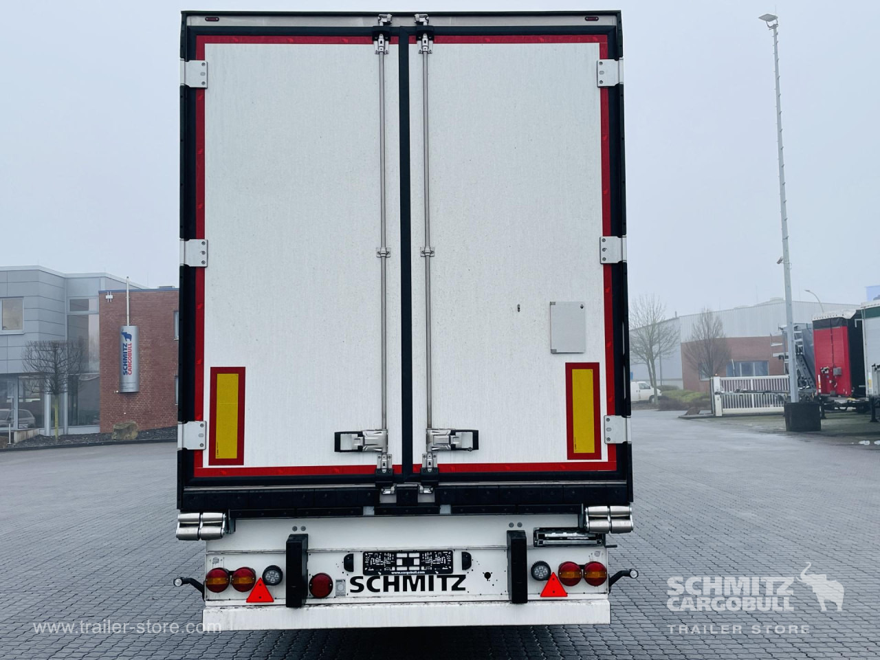 SCHMITZ Auflieger Tiefkühler Standard Double deck - Изотермический полуприцеп: фото 4 SCHMITZ Auflieger Tiefkühler Standard Double deck - Изотермический полуприцеп: фото 4
